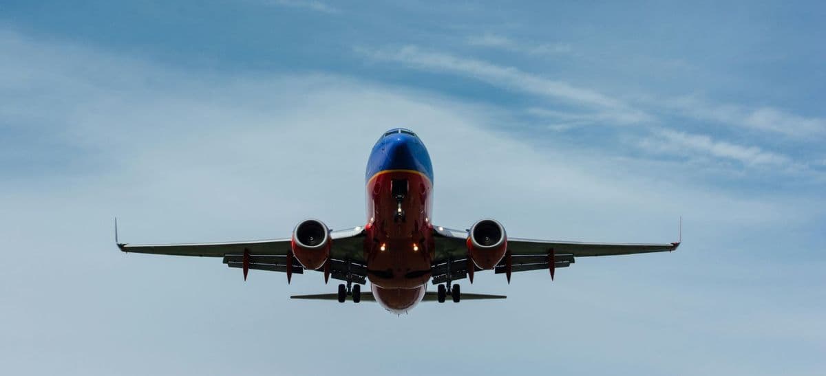 Wie schnell fliegt ein Flugzeug? Geschwindigkeiten beim Start, im Flug und bei der Landung