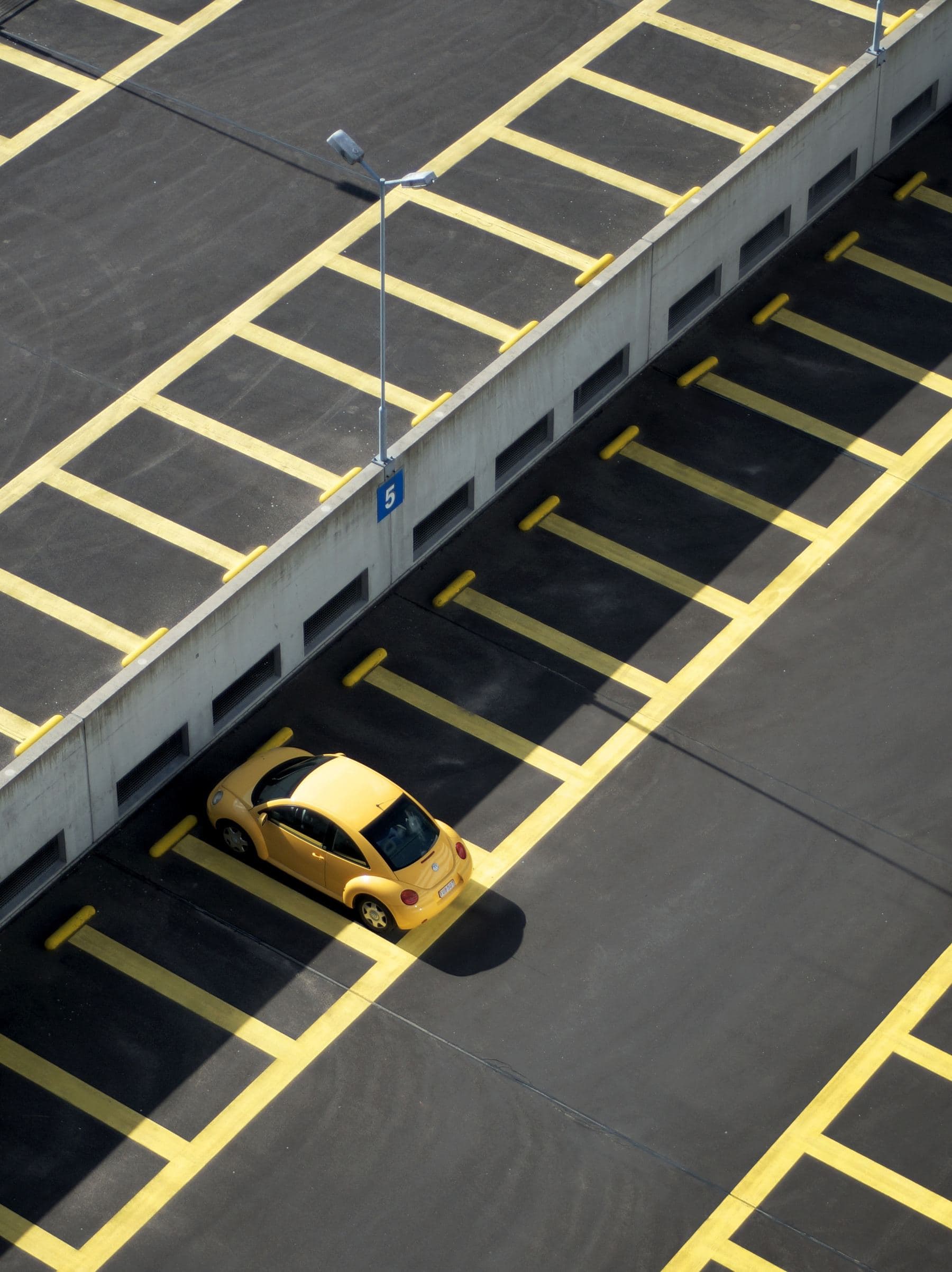 Airport-Ranking: An diesen Flughäfen Österreichs ist das Parken teurer als der Flug